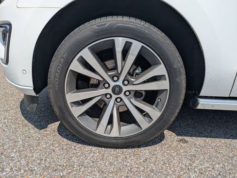 Used 2020 Ford Expedition Platinum AWD/4WD image 11