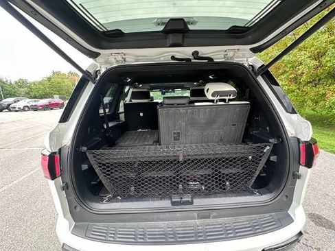 Used 2024 Toyota Sequoia Capstone AWD/4WD image 10
