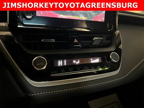 Used 2023 Toyota Corolla SE image 18