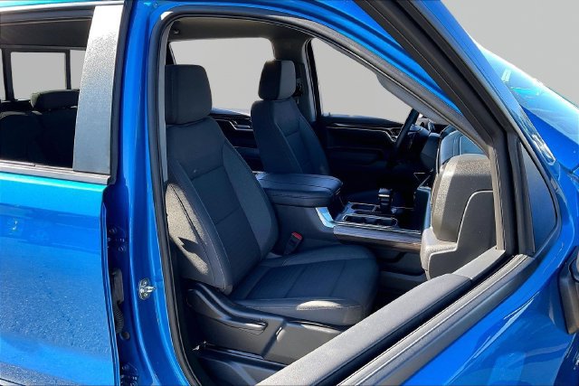 Used 2023 Chevrolet Silverado 1500 LT Trail Boss w/ Convenience Package II AWD/4WD image 19