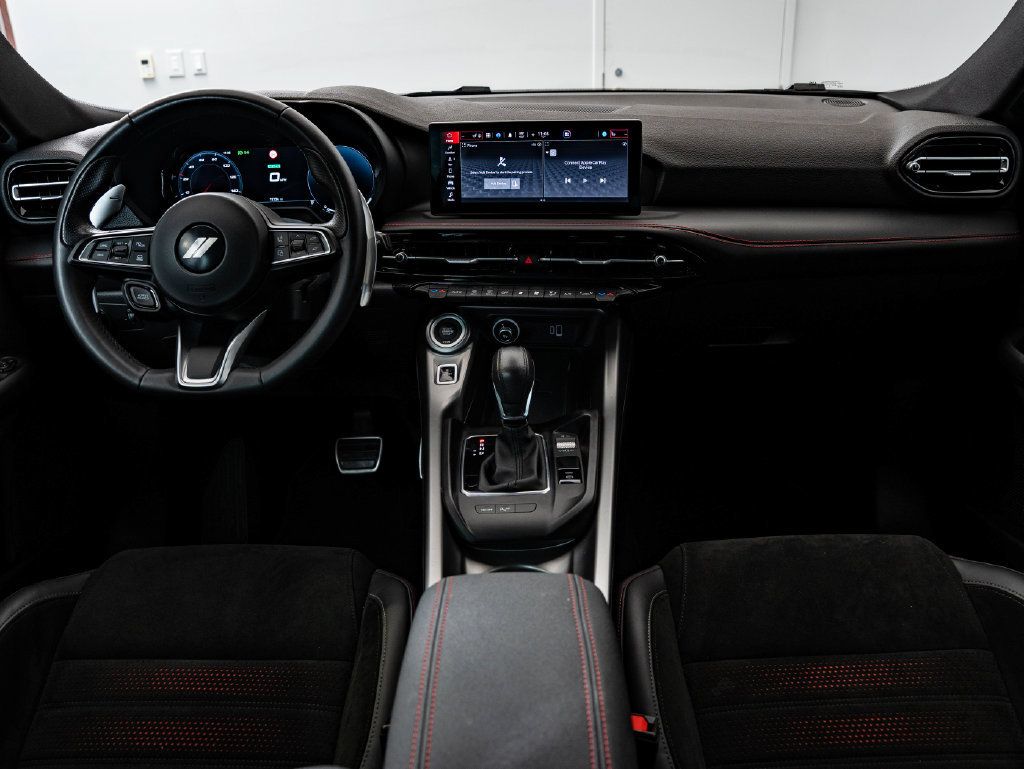 Used 2024 Dodge Hornet R/T Plus AWD/4WD image 34