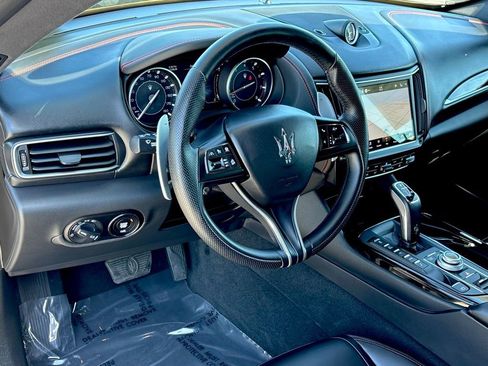 Used 2024 Maserati Levante GT Ultima AWD/4WD image 16