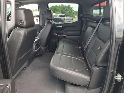 Used 2019 GMC Sierra 1500 SLT w/ SLT Premium Plus Package AWD/4WD image 10