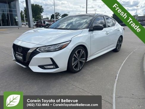Used 2022 Nissan Sentra SR w/ Electronics Package FWD image 8