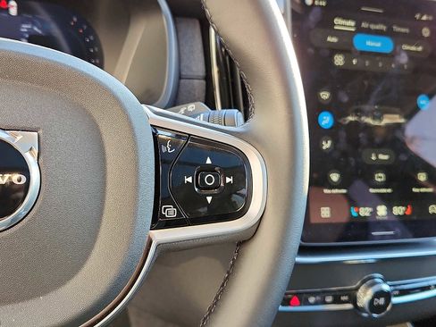 Used 2026 Volvo XC90 B6 Ultra w/ Protection Package image 21