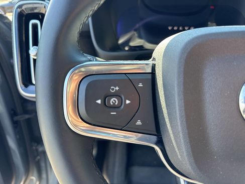 Used 2023 Volvo XC40 Recharge Ultimate w/ Protection Package Premier AWD/4WD image 19