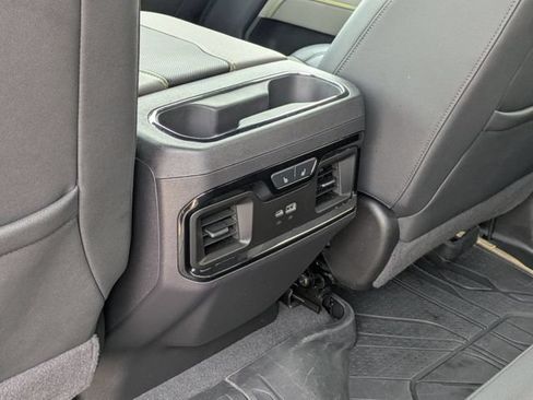 Certified 2024 Chevrolet Silverado 1500 ZR2 w/ Technology Package AWD/4WD image 32