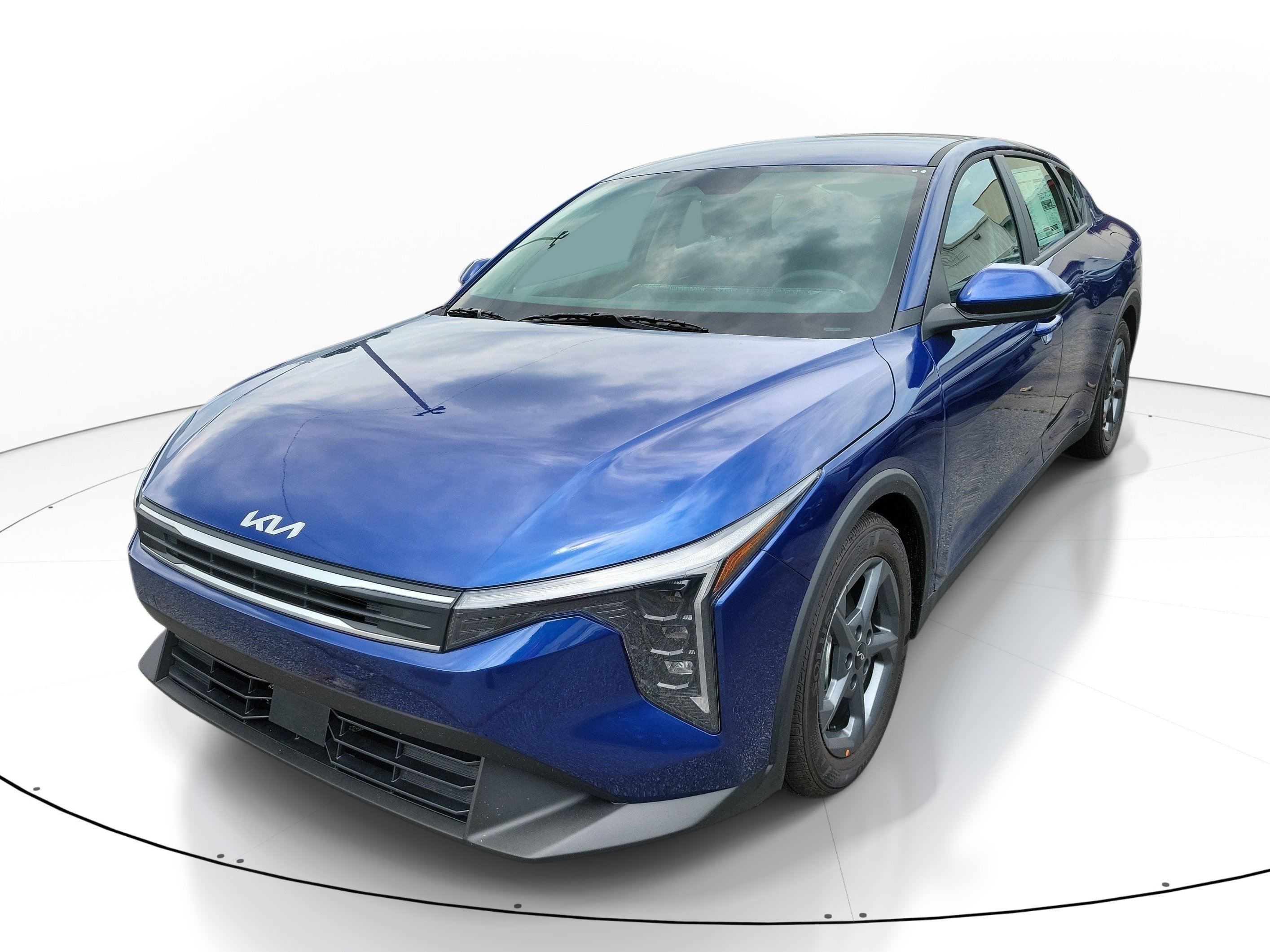 New 2026 Kia K4 FWD image 3