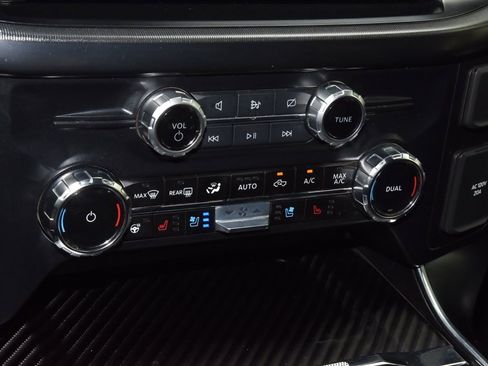 Certified 2024 Ford F150 Raptor image 29