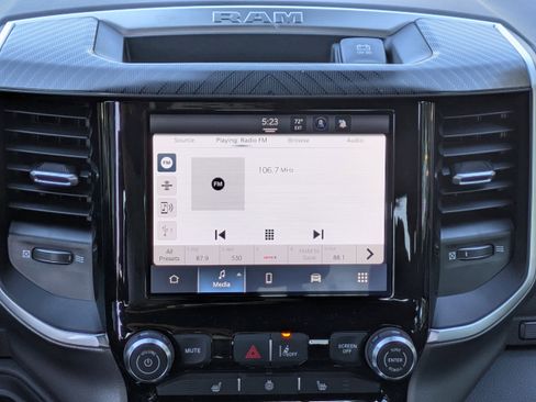 New 2026 RAM 1500 4x4 Crew Cab image 19