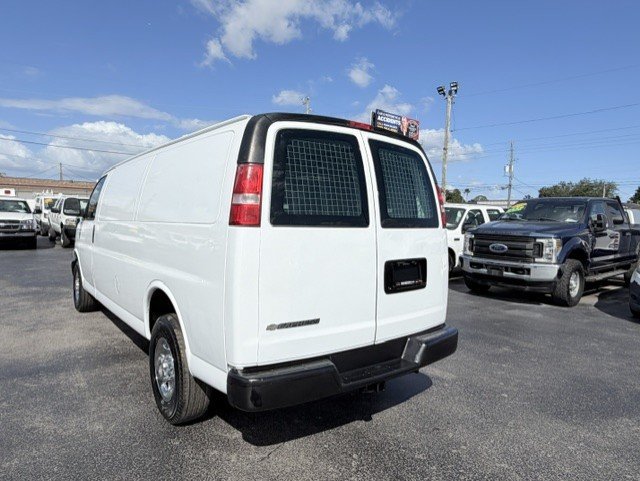 Used 2019 Chevrolet Express 2500 Extended w/ Driver Convenience Package RWD image 8