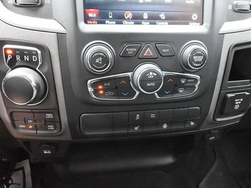 Used 2020 RAM 1500 Express w/ Wheel & Sound Group AWD/4WD image 39