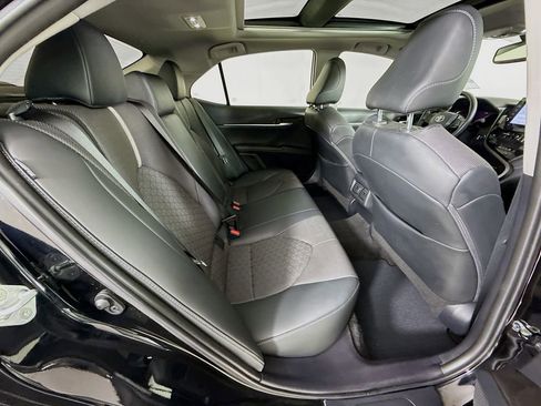 Used 2023 Toyota Camry XSE w/ Navigation Package image 27