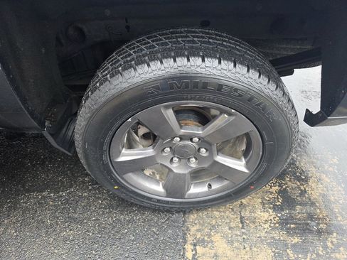 Used 2017 Chevrolet Silverado 1500 LT w/ All Star Edition image 16