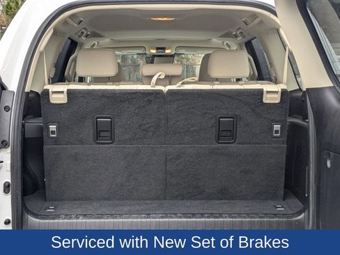 Used 2020 Lexus GX 460 Premium image 14