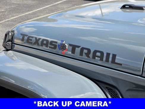 New 2025 Jeep Gladiator Sport image 8