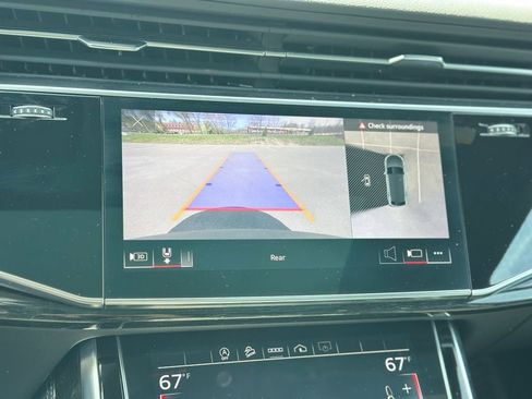 Used 2023 Audi Q8 Premium Plus w/ Premium Plus Package AWD/4WD image 16