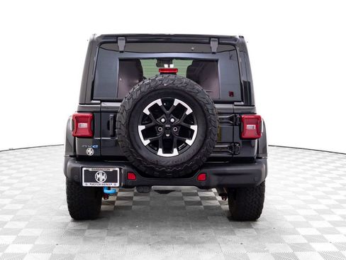 Used 2024 Jeep Wrangler Unlimited Rubicon 4xe image 4