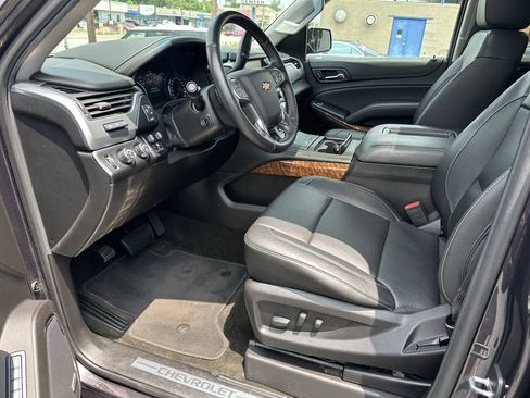 Used 2018 Chevrolet Tahoe Premier AWD/4WD image 18