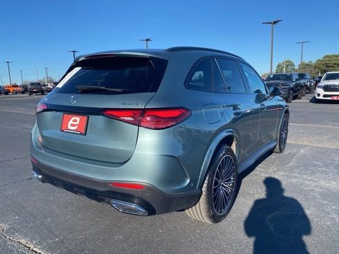 Used 2025 Mercedes-Benz GLC 300 4MATIC image 8