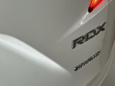 Certified 2025 Acura RDX SH-AWD image 10