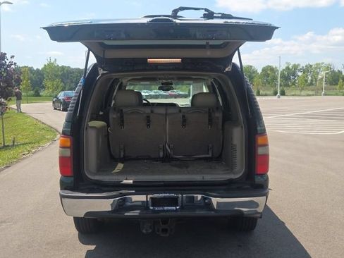 Used 2003 Chevrolet Tahoe LT AWD/4WD image 16