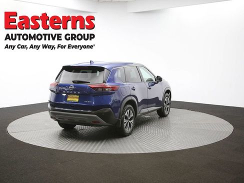 Used 2022 Nissan Rogue SV image 38