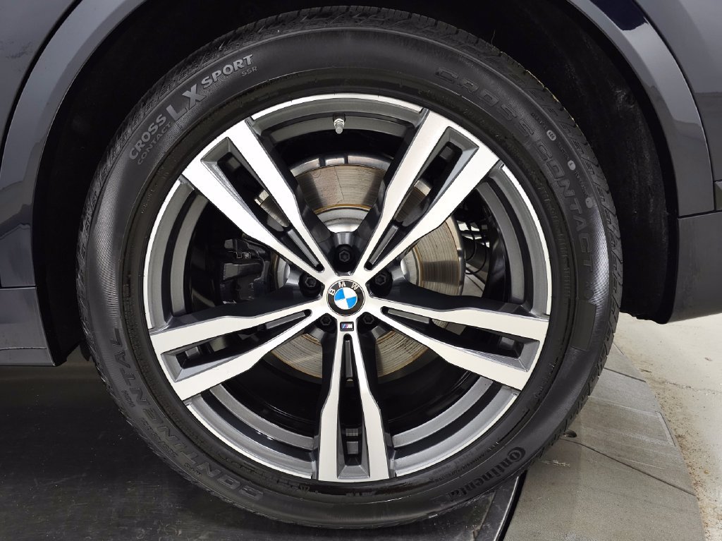 Used 2027 BMW X7 xDrive40i w/ Executive Package AWD/4WD image 13
