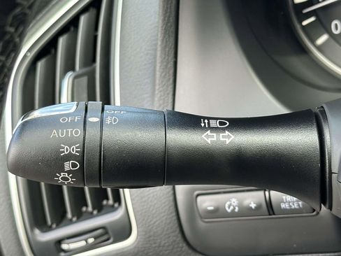 Used 2024 INFINITI Q50 Luxe w/ Cargo Package image 24