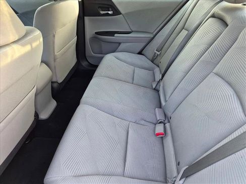 Used 2014 Honda Accord LX image 17
