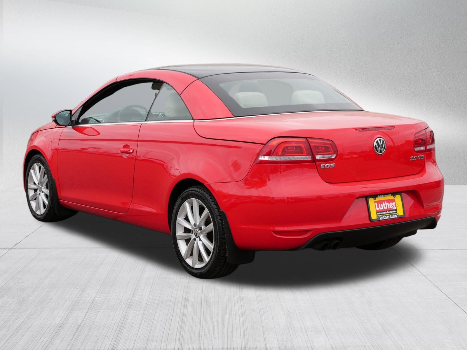 Used 2015 Volkswagen Eos Komfort FWD image 5