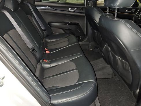 Used 2022 Kia K5 GT-Line image 17