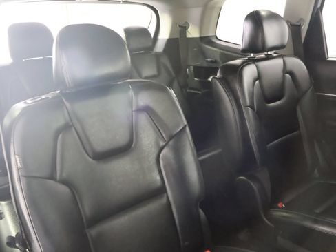 Used 2025 Kia Telluride S AWD/4WD image 35