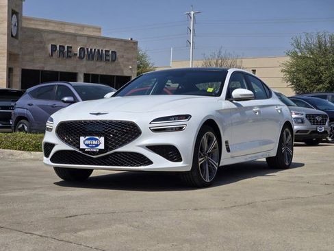 Used 2025 Genesis G70 2.5T w/ Sport Prestige Package image 3