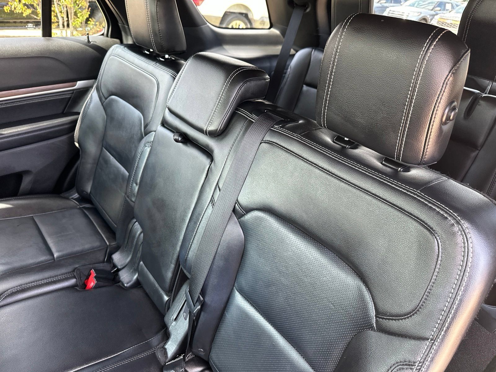 Used 2017 Ford Explorer Limited FWD image 14