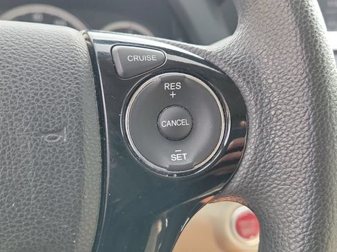 Used 2017 Honda Accord EX image 22