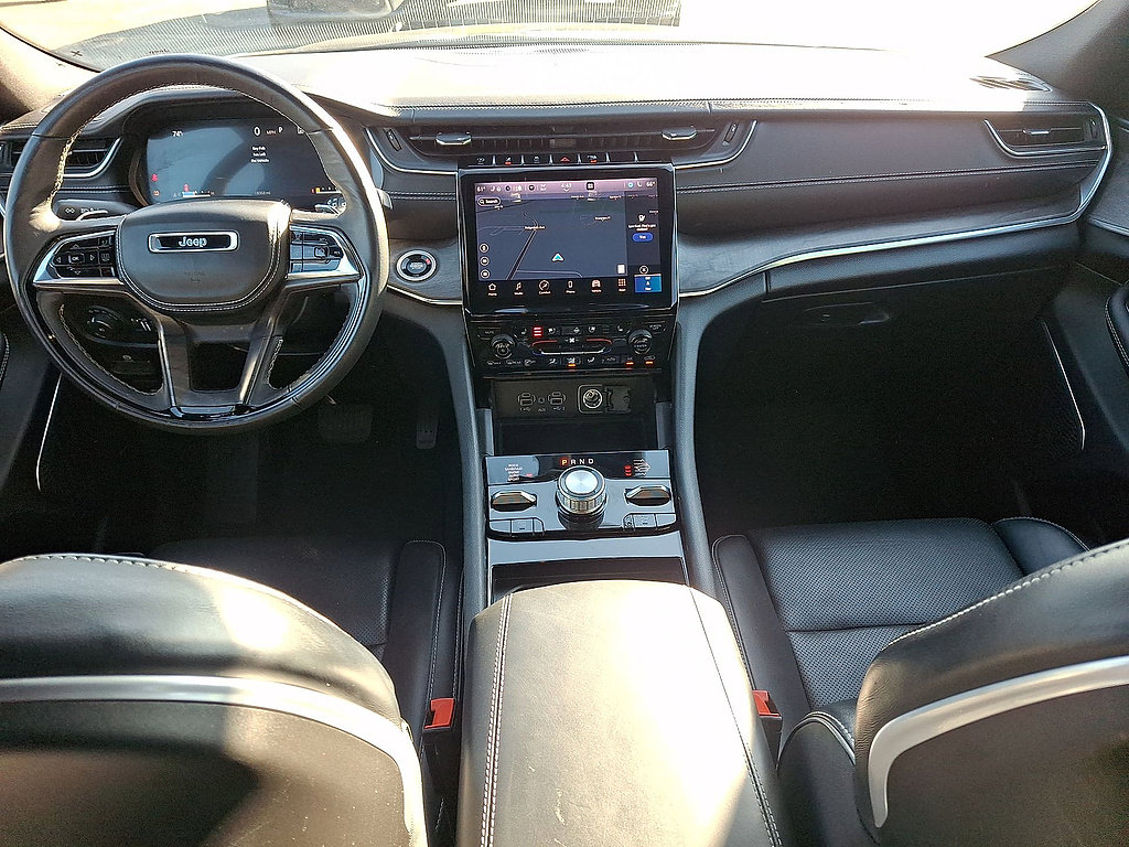 Certified 2025 Jeep Grand Cherokee L Overland w/ Advanced Protech Group III AWD/4WD image 10