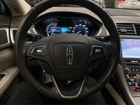 Used 2018 Lincoln MKZ Select w/ Select Plus Package image 22