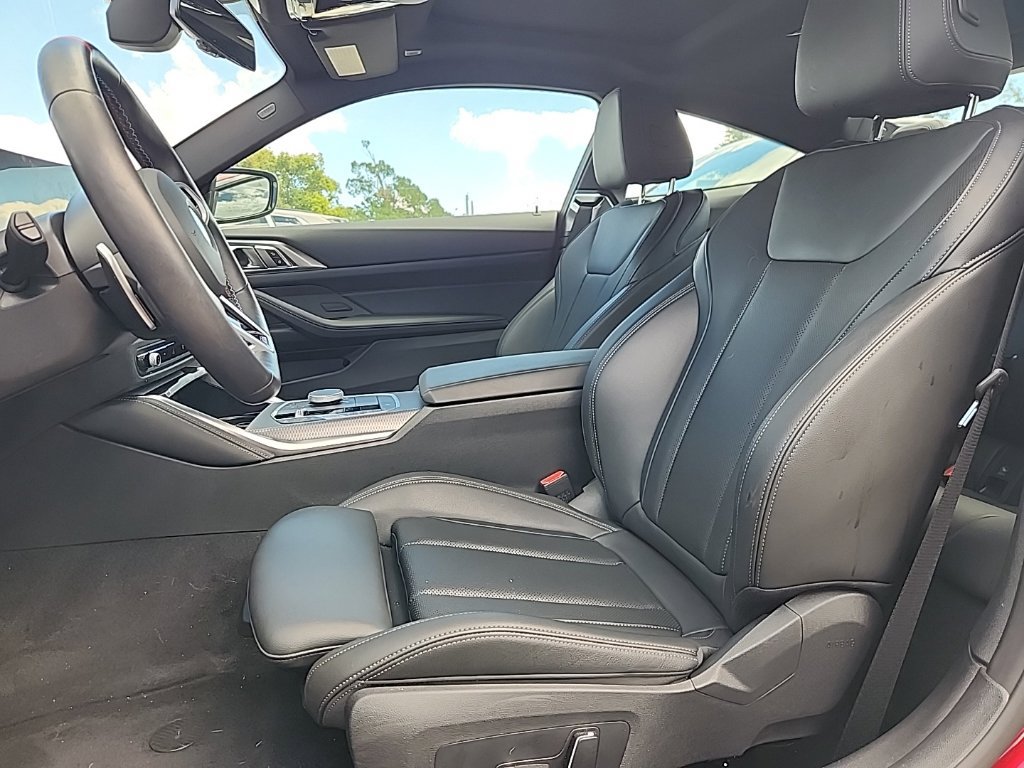 Used 2026 BMW M440i Coupe RWD image 2