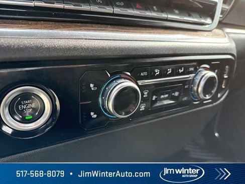 Used 2023 GMC Sierra 1500 SLE image 31