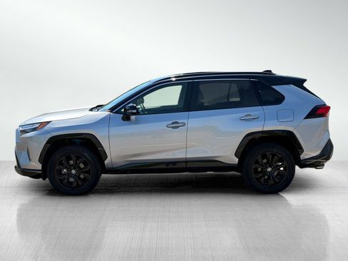 Used 2023 Toyota RAV4 XSE AWD/4WD image 4