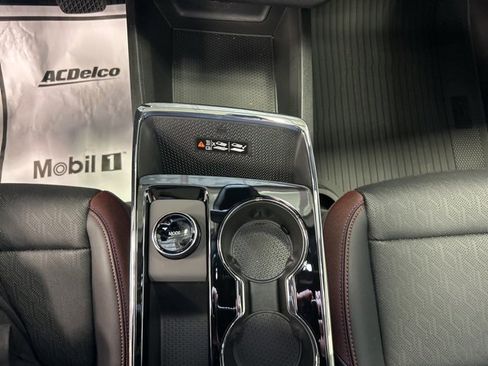 Used 2025 Chevrolet Equinox RS w/ Convenience Package III image 25