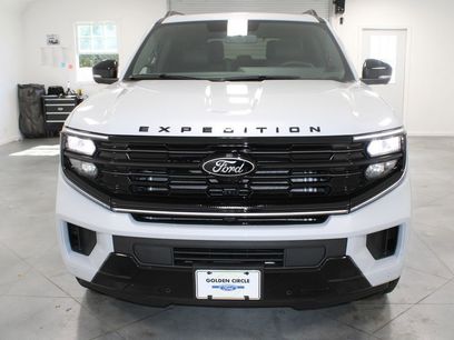 New 2025 Ford Expedition Platinum w/ Stealth Performance Package