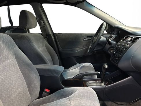 Used 2002 Honda Accord VP image 10