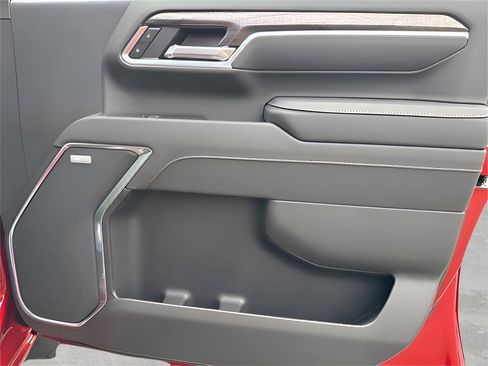 New 2025 Chevrolet Silverado 2500 LTZ w/ LTZ Convenience Package image 9