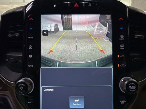 Used 2022 RAM 2500 Laramie image 10