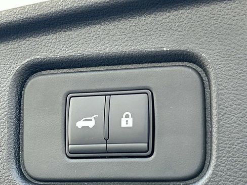 New 2026 Nissan Pathfinder Platinum AWD/4WD image 14