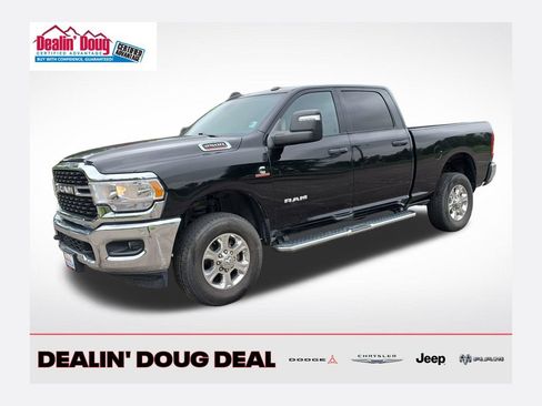 Used 2024 RAM 2500 Big Horn AWD/4WD image 1