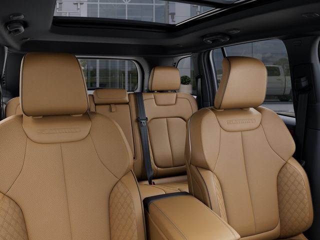 New 2026 Jeep Grand Cherokee Summit AWD/4WD image 27