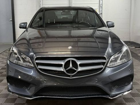 Used 2014 Mercedes-Benz E 350 Sedan image 3
